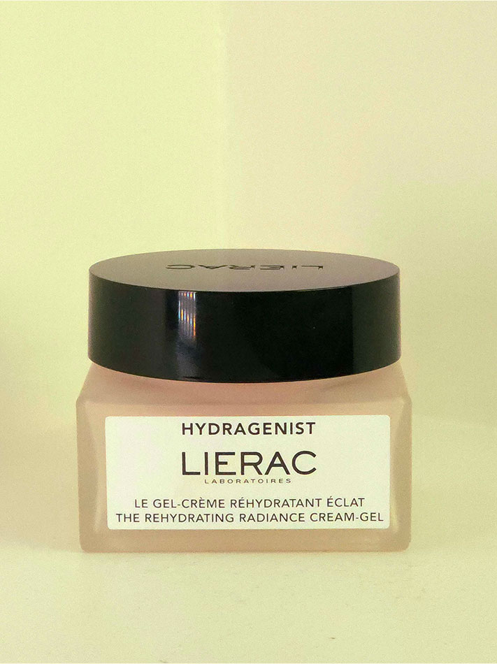کرم ژل آبرسان برند لیراک LIERAC
