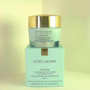 کرم مرطوب‌کننده و آنتی‌اکسیدان روز استی لادر Estée Lauder